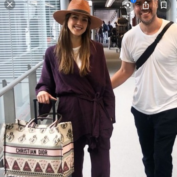 Celebrity style! JOHNNY WAS Calmé Kimono - Picture 2 of 8